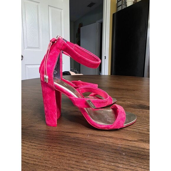 Ted Baker Red Suede High Heel Sandals Strappy Zipper Closure Size US 8 - Picture 2 of 16